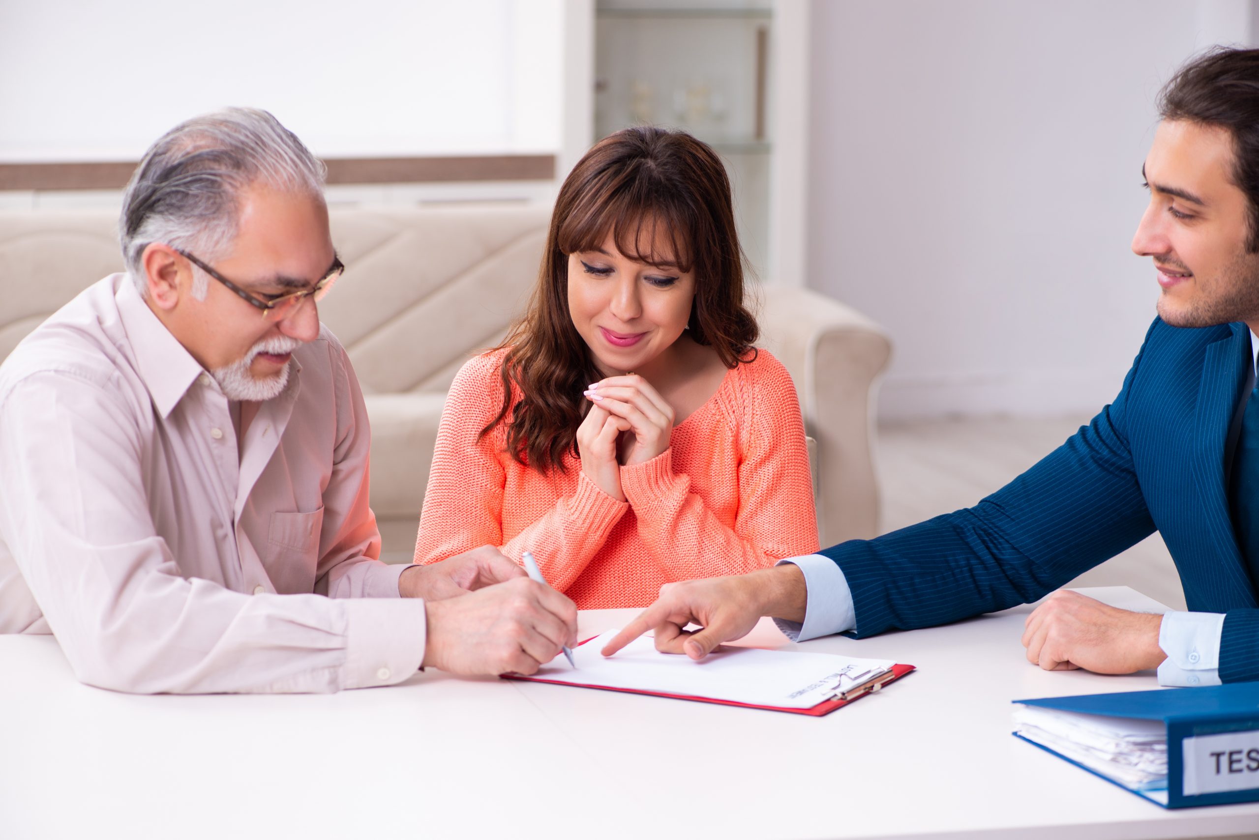 partners discussing pension sharing